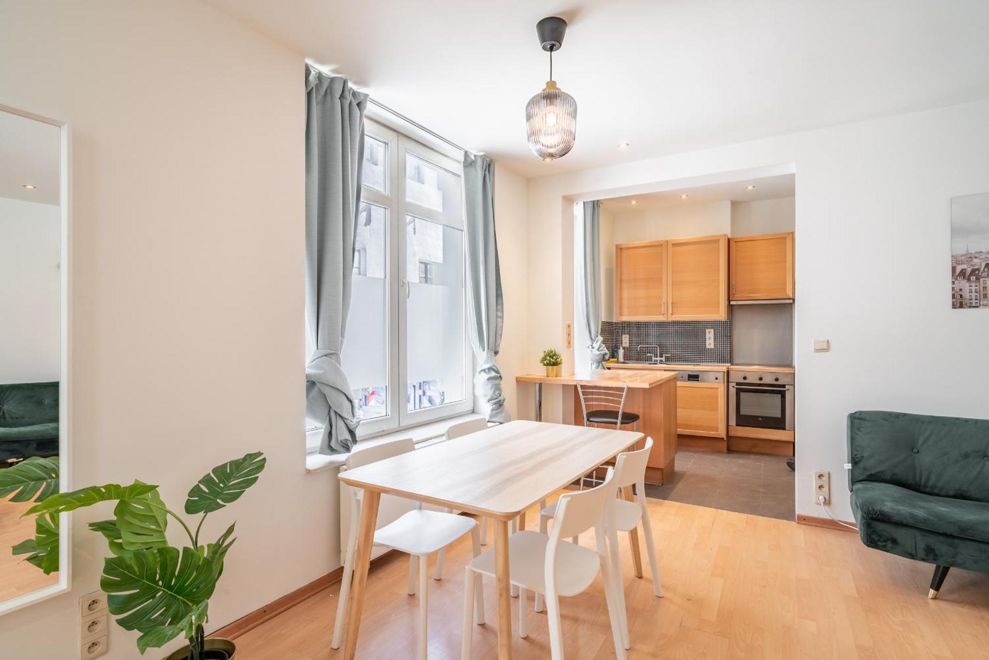 Authentic Apartments In The Center Of Αμβέρσα Εξωτερικό φωτογραφία